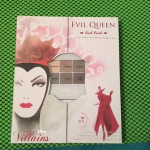 Unused ELF Disney Evil Queen Look Book Palette